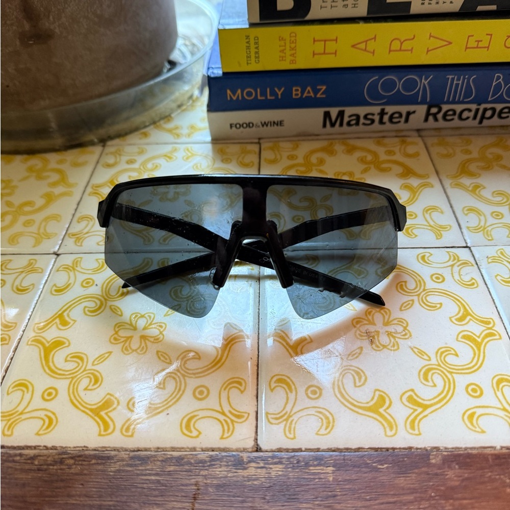 Oakley Sutro Lite Sweep black polarized glasses
